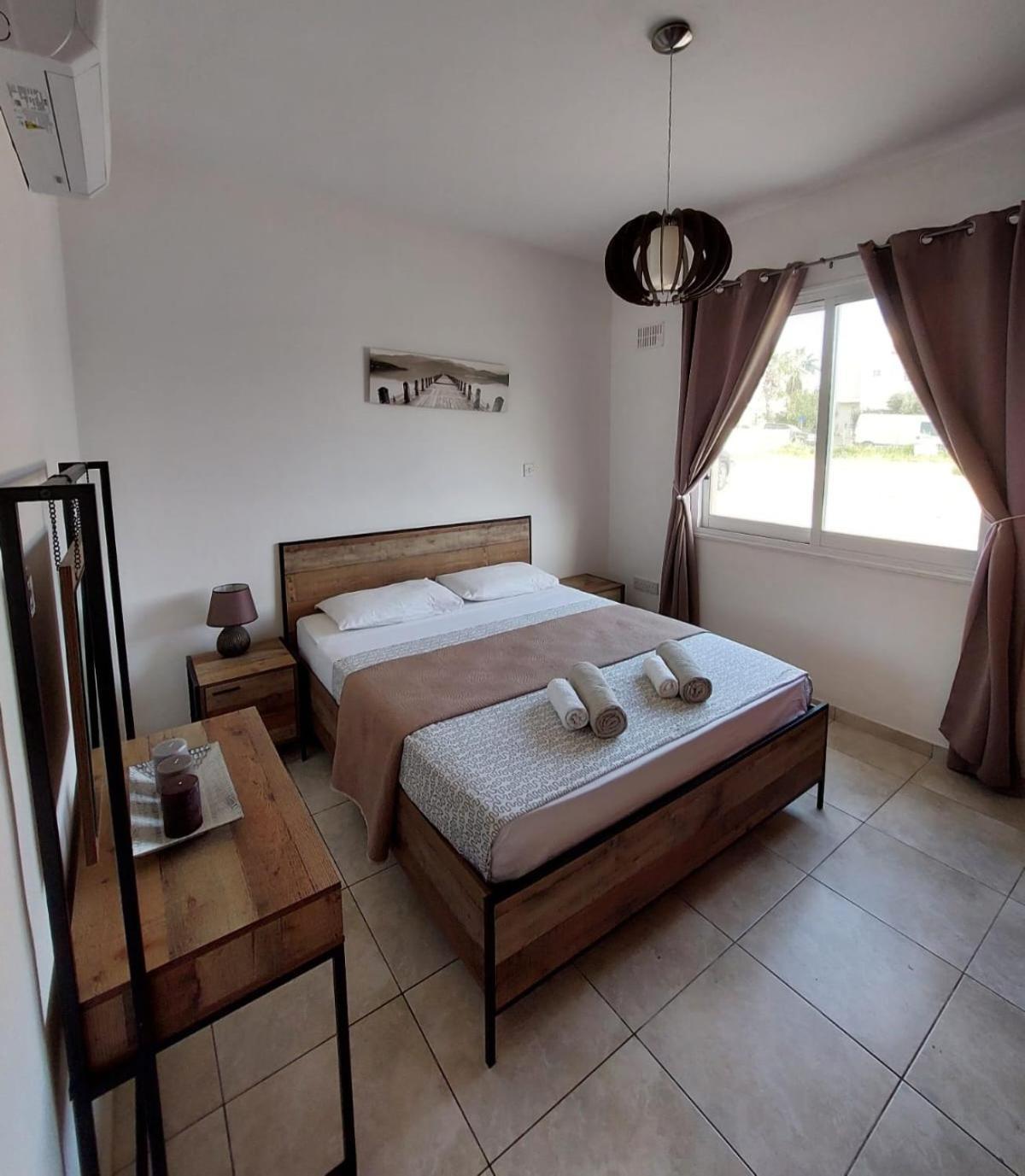 Joanne'S Cosy 1 Bdrm Apt Paphos Exteriör bild